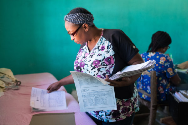 Midwives For Haiti's Mobile Prenatal Clinic. Photo: Cheryl Hanna-Truscott.